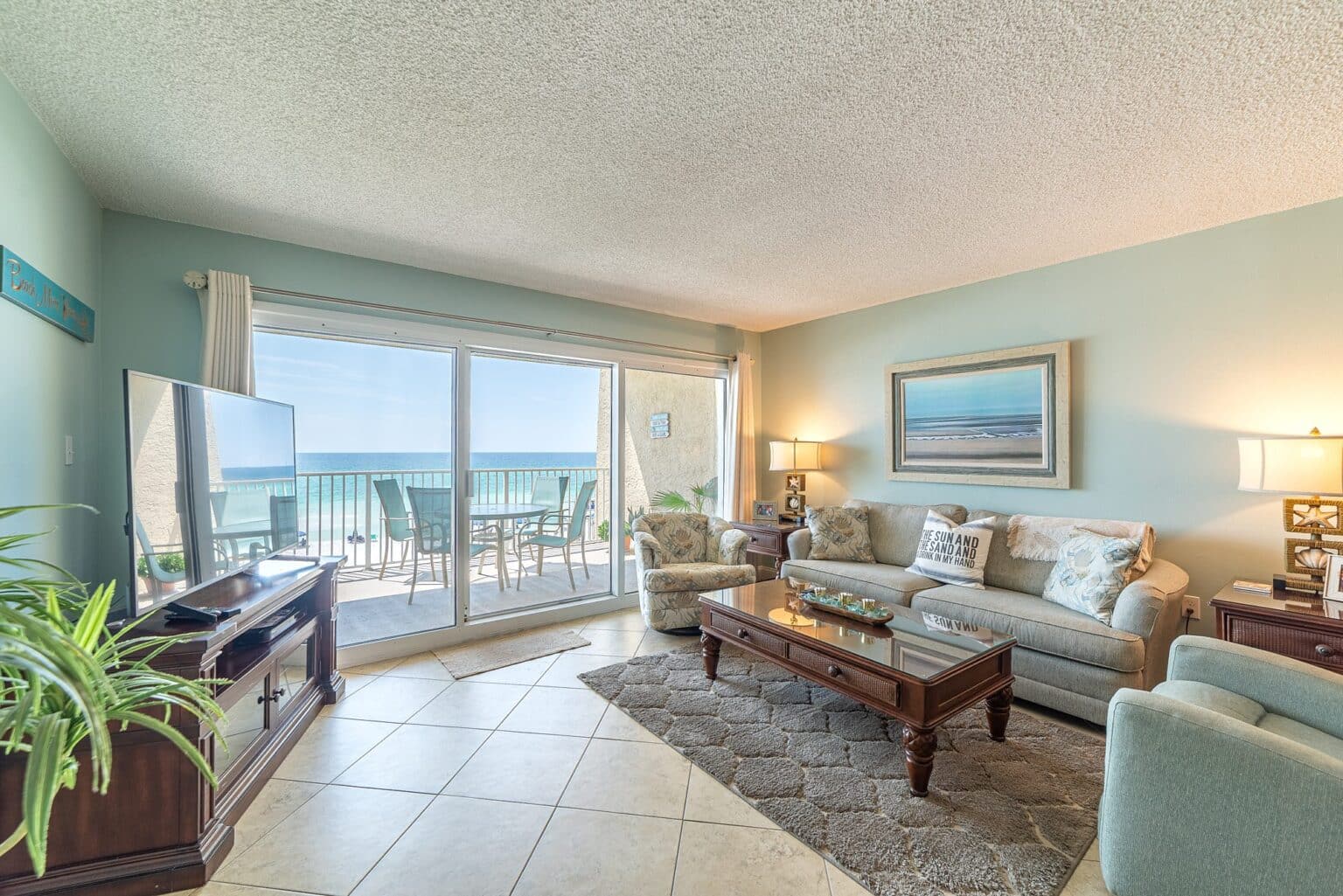 Best Destin Beach House Rental - Book your dream condo today!